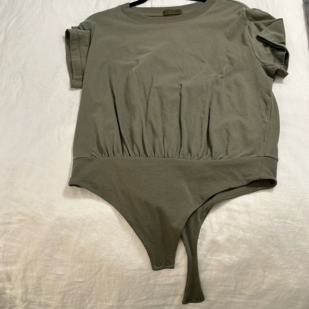 Nuuds Everyday Tshirt Bodysuit